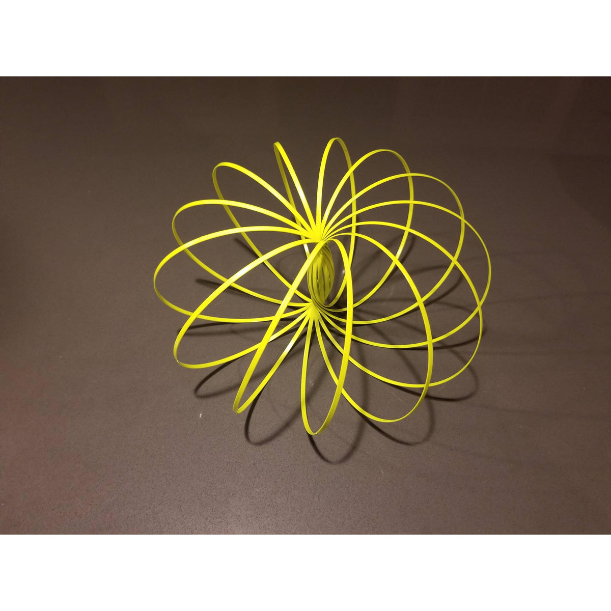 Mozi & Glozi - Flow Toy - Glowing Yellow-Fun In Motion Toys-Yellow Springs Toy Company