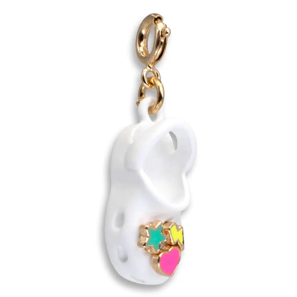 Side view of the rubber clog charm.