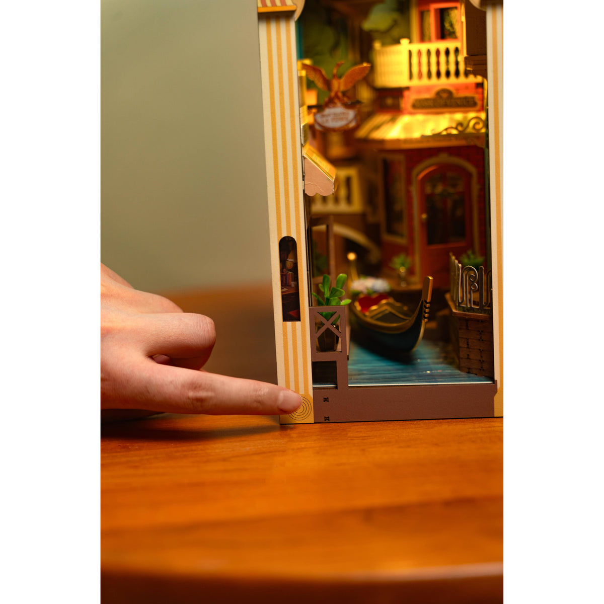 DIY Book Nook Kit: Romantic Venice with Dust Cover-Hands Craft-Yellow Springs Toy Company