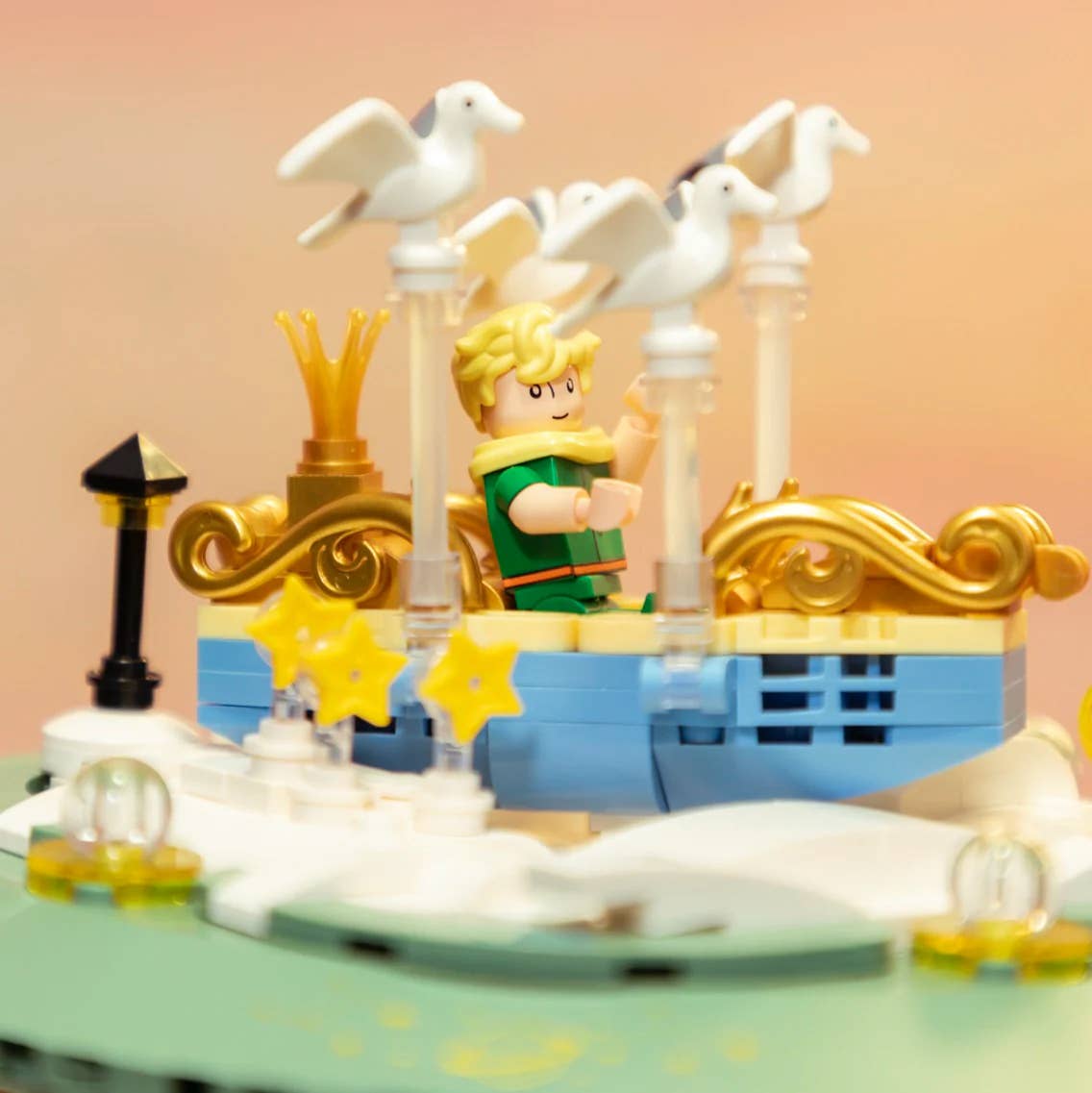 Building Bricks: Le Petite Prince - The Hourglass-Hands Craft-Yellow Springs Toy Company