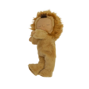 Front view of the Lion Pip Doll with its legs together.