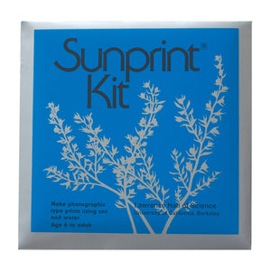 Front view of the sunprint set in the package.
